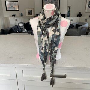 Camo Print Casual Scarf w Tassels Sage Green Brn Cream Gry Blue Sz OS no tags